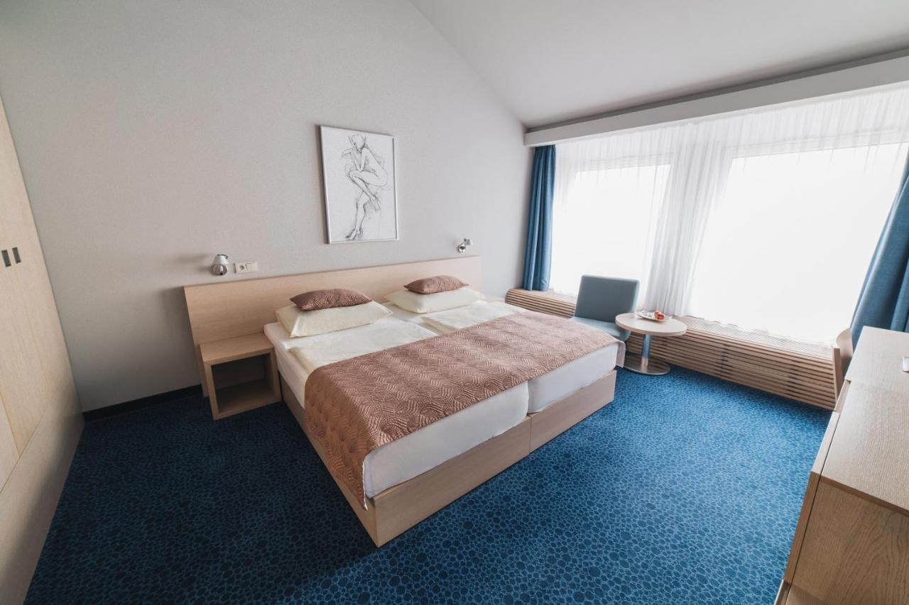 Hotel Split Kadaň Cameră foto